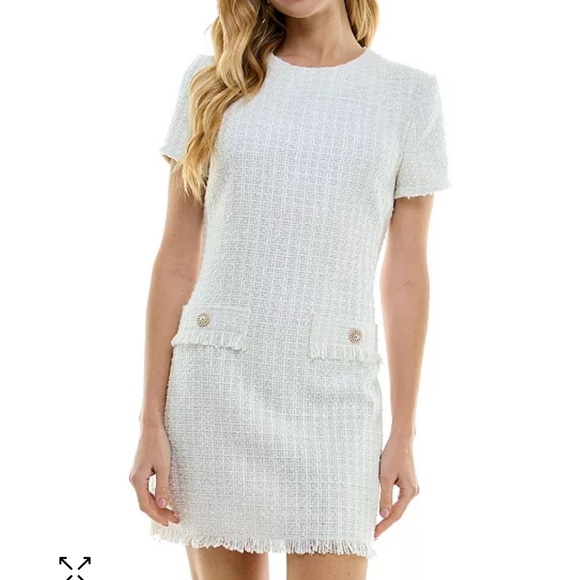 BEPOP
Juniors' Bouclé Round-Neck Shift Dress size S - Picture 1 of 4